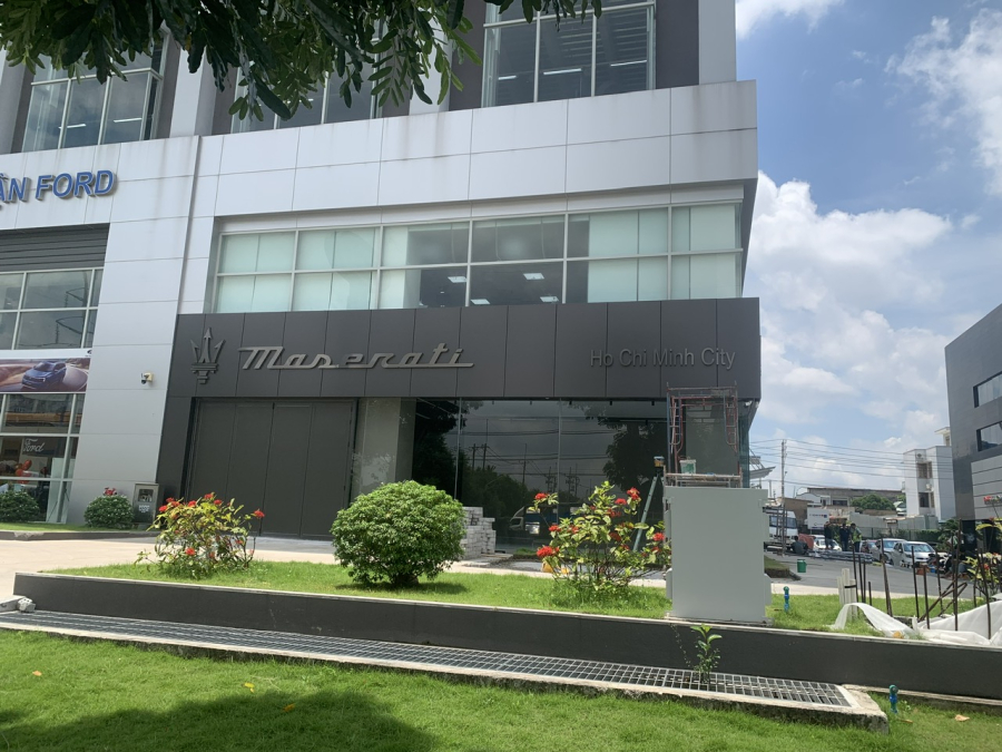 THI CÔNG NÂNG SÀN NHÀ XƯỞNG HÃNG XE MASERITY -  PHƯỜNG TÂN THUẬN ĐÔNG - HCM